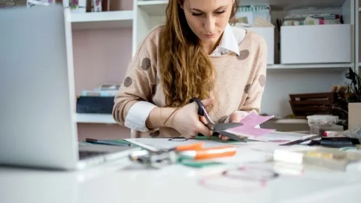 71 Great Things to Write in a Scrapbook for a Best Friend