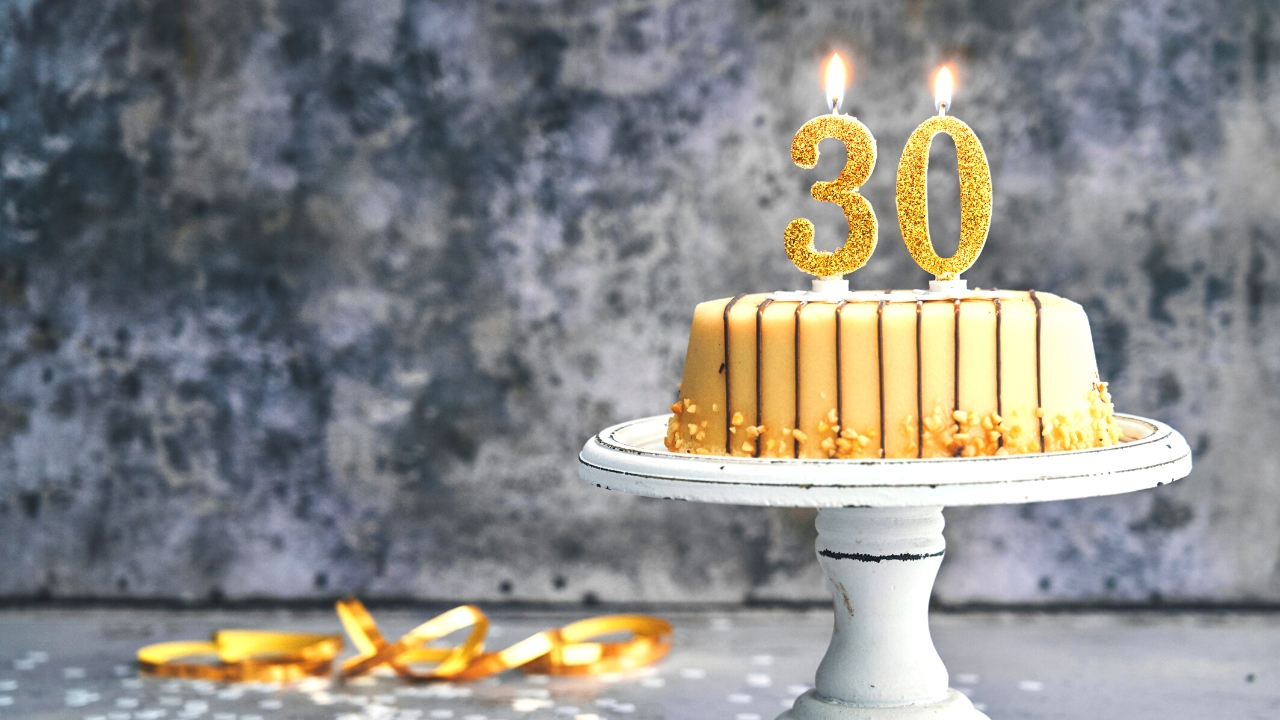 30 Birthday Cake Topper,Cheers to 30 Years Cake India | Ubuy